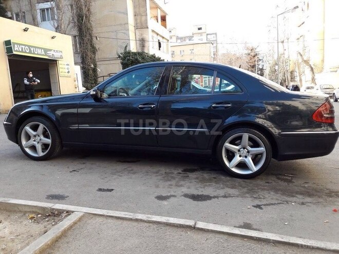 Mercedes E 220 2004, 346,000 km - 2.2 l - Bakı