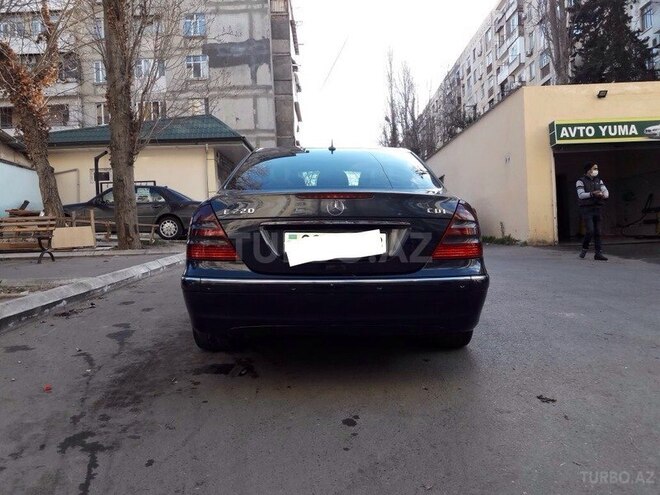 Mercedes E 220 2004, 346,000 km - 2.2 l - Bakı