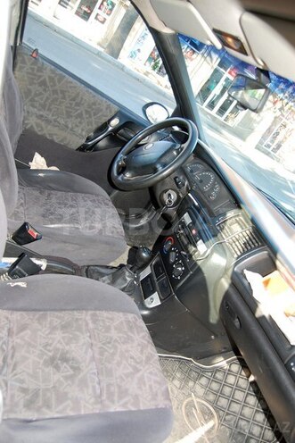 Opel Vectra 1997, 350,000 km - 1.6 l - Ağstafa