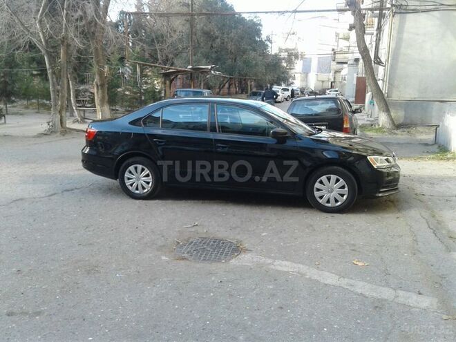 Volkswagen Jetta 2015, 31,400 km - 2.0 l - Sumqayıt