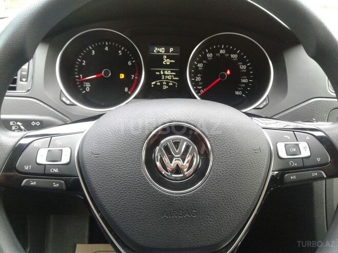 Volkswagen Jetta 2015, 31,400 km - 2.0 l - Sumqayıt