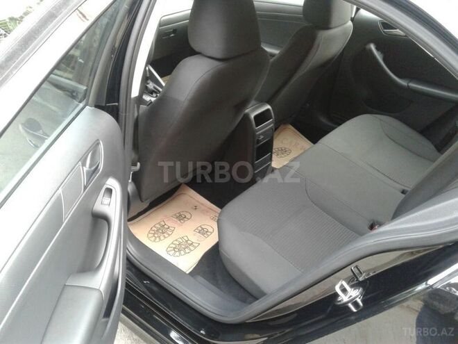 Volkswagen Jetta 2015, 31,400 km - 2.0 l - Sumqayıt
