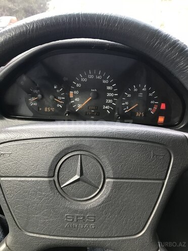 Mercedes C 180 1995, 297,000 km - 1.8 l - Sumqayıt