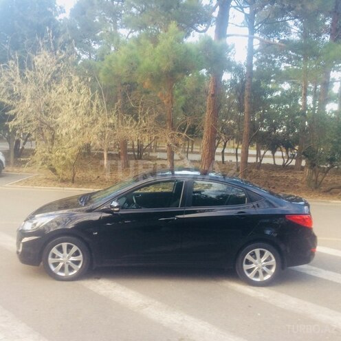 Hyundai Accent 2011, 82,300 km - 1.6 л - Xırdalan