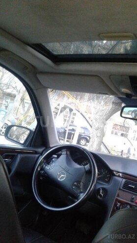 Mercedes E 220 2001, 314,123 km - 2.2 l - Bakı