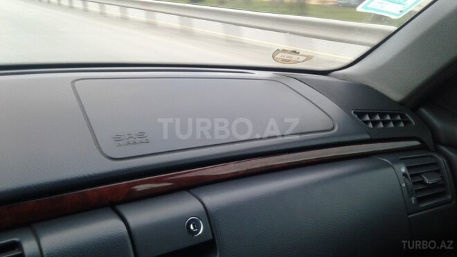 Mercedes E 220 2001, 314,123 km - 2.2 l - Bakı