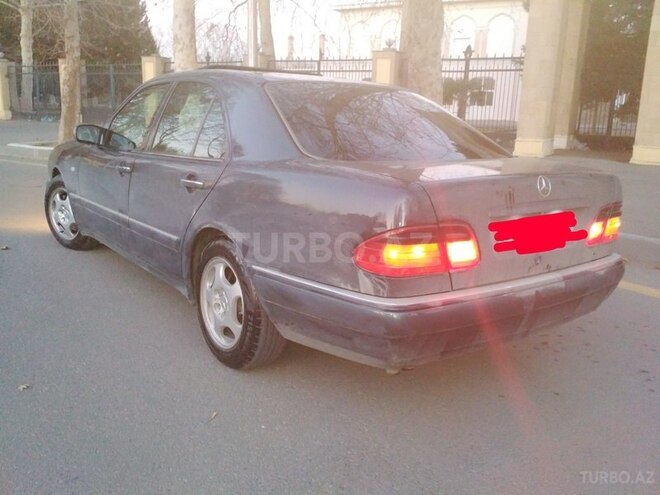 Mercedes E 280 1998, 223,756 km - 2.8 l - Mingəçevir