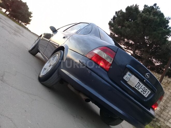 Opel Vectra 1996, 236,758 km - 2.0 l - Bakı
