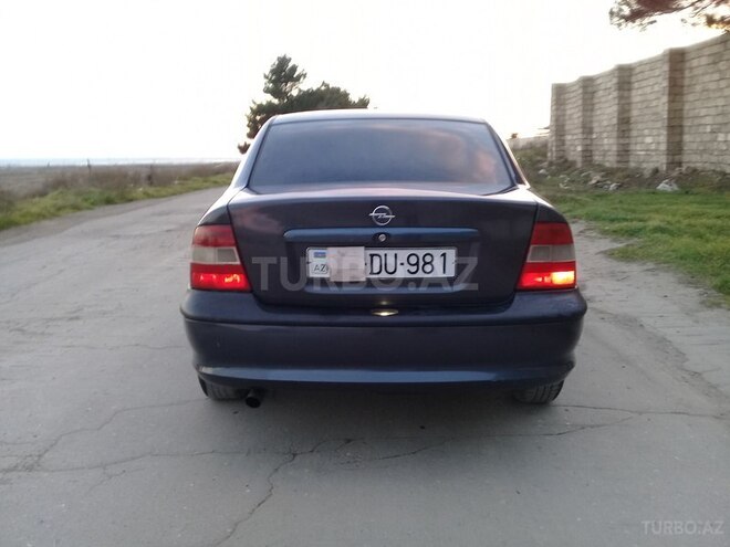 Opel Vectra 1996, 236,758 km - 2.0 l - Bakı
