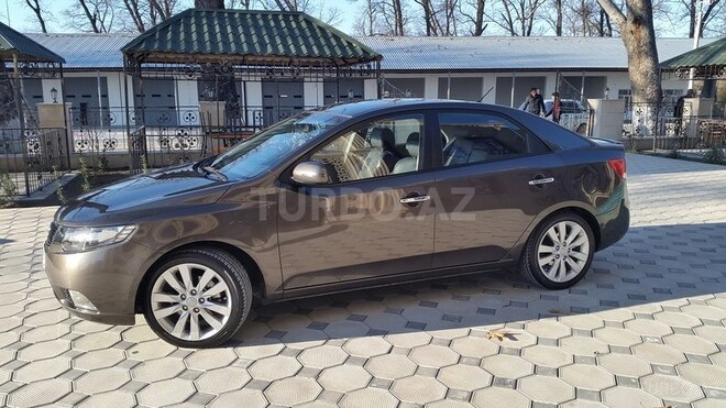 Kia Cerato 2011, 87,551 km - 1.6 l - Göyçay