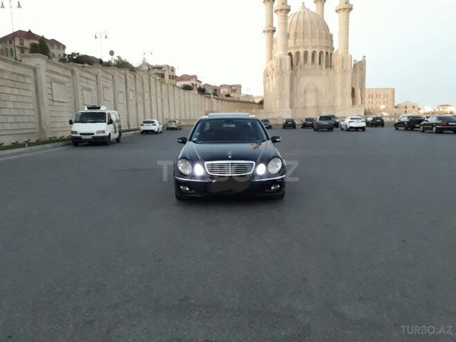 Mercedes E 350 2005, 269,500 km - 3.5 l - Bakı