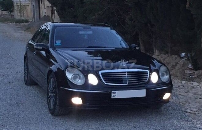 Mercedes E 350 2005, 269,500 km - 3.5 l - Bakı