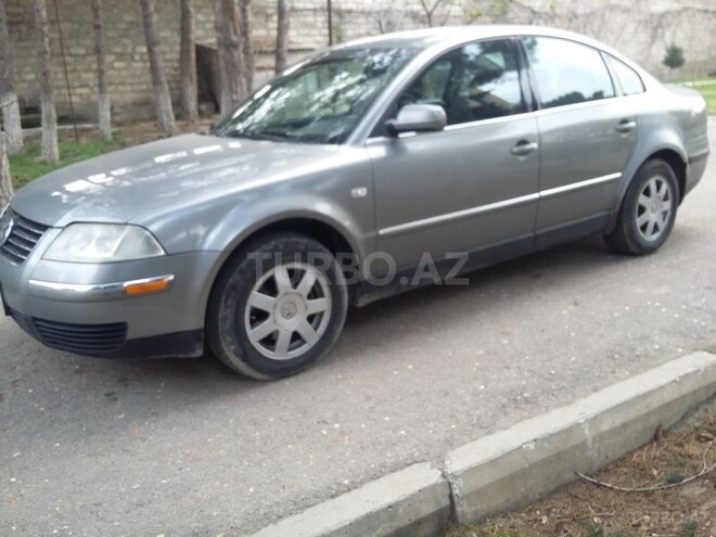 Volkswagen Passat 2003, 183,000 km - 1.8 l - Bakı