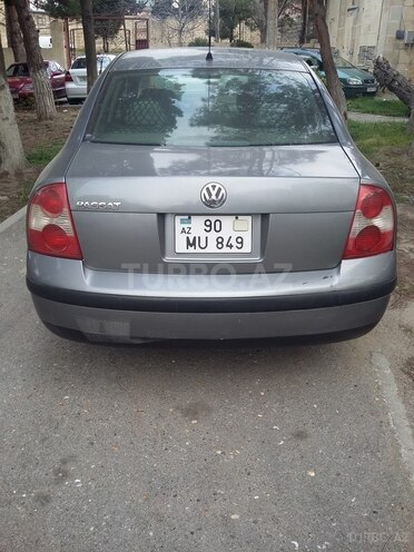Volkswagen Passat 2003, 183,000 km - 1.8 l - Bakı