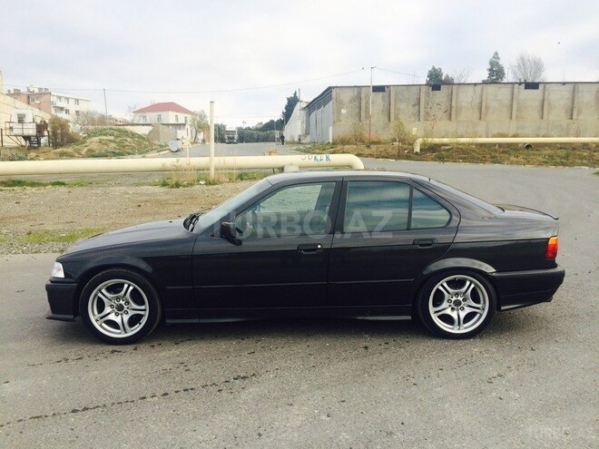 BMW 320 1994, 290,000 km - 2.0 l - Bakı