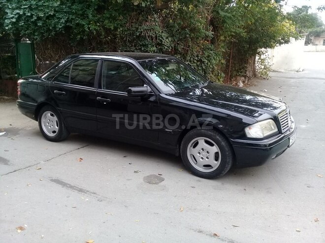 Mercedes C 220 1993, 355,000 km - 2.2 l - Bakı