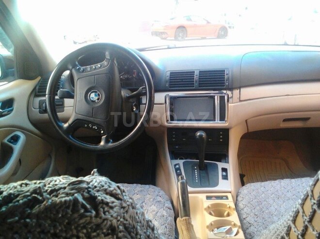 BMW 323 1999, 241,000 km - 2.5 l - Bakı