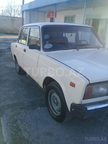 LADA (VAZ) 2107 1986, 180,000 km - 1.2 л - Ucar