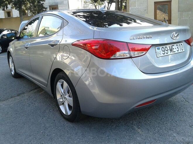 Hyundai Elantra 2011, 70,000 km - 1.8 l - Bakı