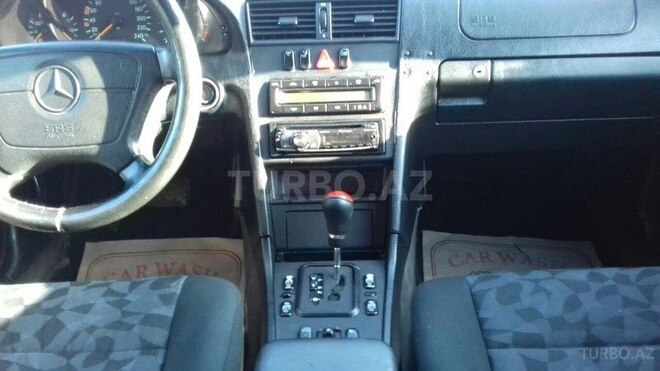 Mercedes C 200 2000, 223,075 km - 2.0 l - Masallı