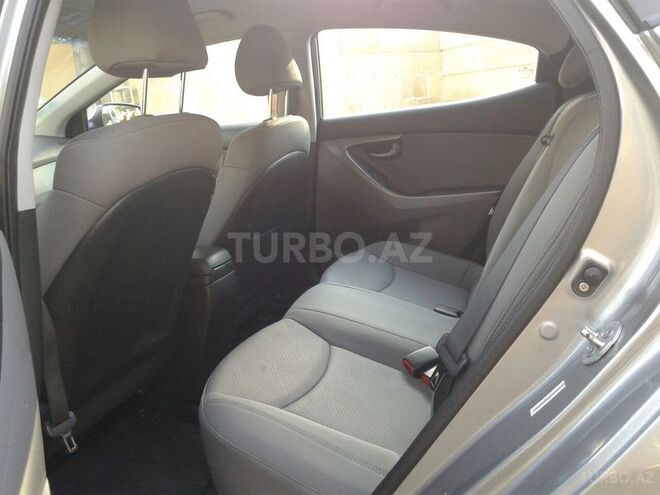 Hyundai Elantra 2011, 70,000 km - 1.8 l - Bakı