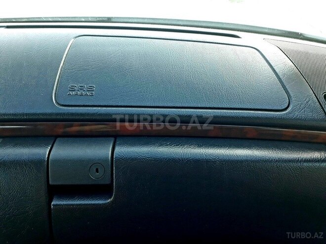 Mercedes E 240 1998, 279,400 km - 2.4 л - Bakı