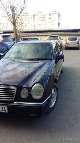 Mercedes E 220 1998, 231,900 km - 0.2 l - Bakı