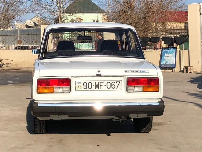 LADA (VAZ) 2107 2011, 115,000 km - 1.6 l - Gəncə
