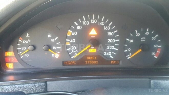 Mercedes E 240 1998, 375,582 km - 2.4 l - Bakı