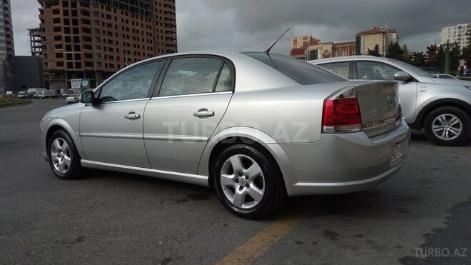 Opel Vectra 2005, 129,000 km - 2.2 l - Bakı