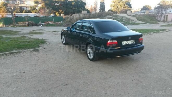 BMW 523 1999, 245,000 km - 2.5 l - Sumqayıt