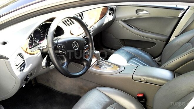 Mercedes CLS 350 2005, 229,000 km - 3.5 l - Bakı