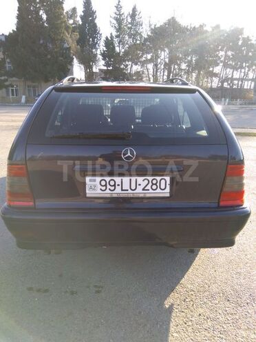 Mercedes C 240 1998, 193,300 km - 2.4 l - Şirvan
