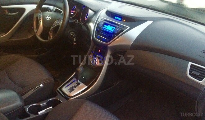 Hyundai Elantra 2013, 79,600 km - 1.8 л - Bakı