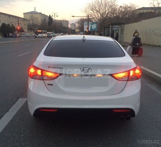 Hyundai Elantra 2013, 79,600 km - 1.8 л - Bakı