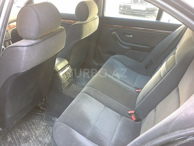 BMW 520 1998, 200,000 km - 2.0 l - Bakı