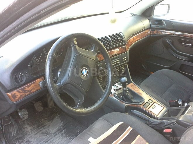 BMW 520 1998, 200,000 km - 2.0 l - Bakı