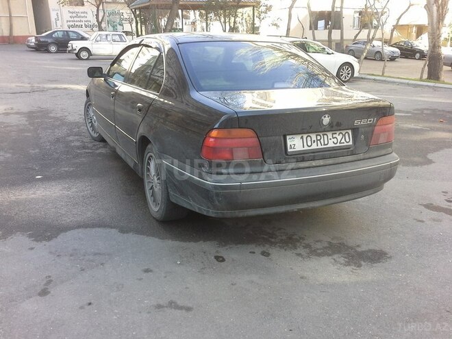BMW 520 1998, 200,000 km - 2.0 l - Bakı