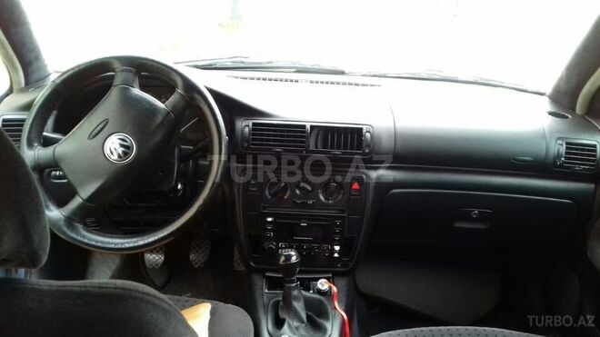 Volkswagen Passat 1998, 2,290,000 km - 1.8 л - Bakı