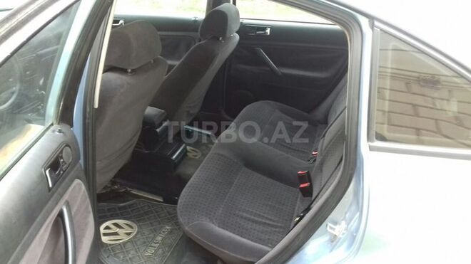 Volkswagen Passat 1998, 2,290,000 km - 1.8 л - Bakı