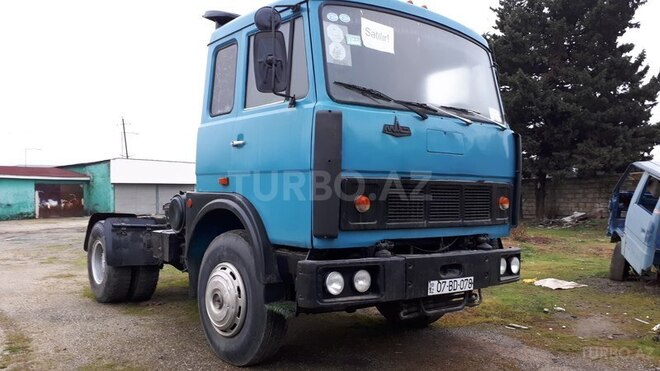 MAZ 54323 1988, 500,000 km - 15.0 л - Astara