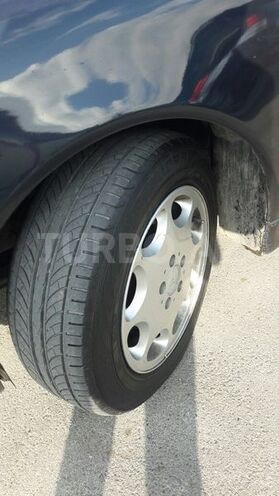 Mercedes E 220 1999, 365,896 km - 2.2 л - Bakı