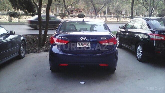 Hyundai Elantra 2011, 63,000 km - 1.8 l - Bakı