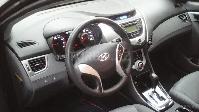 Hyundai Elantra 2011, 63,000 km - 1.8 l - Bakı