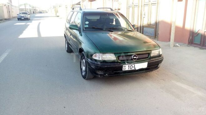 Opel Astra 1996, 284,894 km - 1.6 l - Bakı
