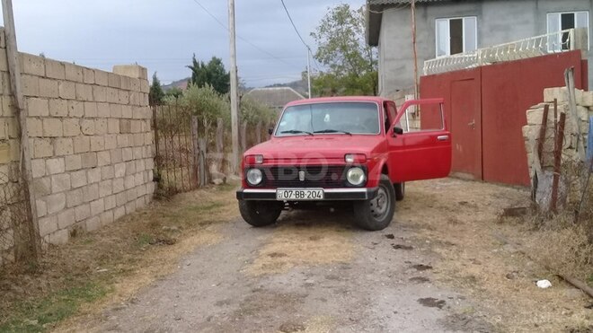 LADA (VAZ) Niva 1980, 150,000 km - 1.6 l - Astara