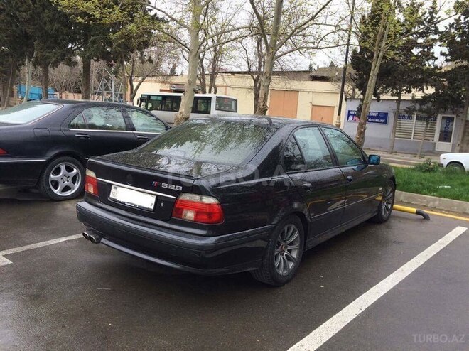 BMW 530 1999, 218,000 km - 3.0 л - Bakı