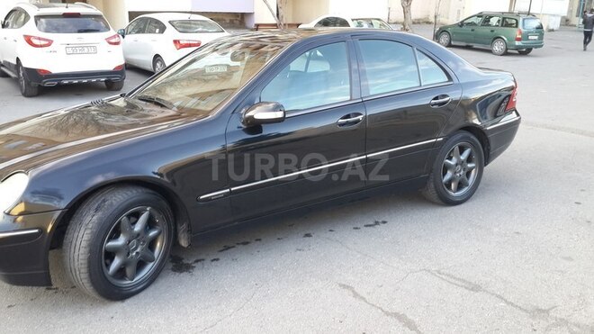 Mercedes C 200 2001, 308,000 km - 2.0 l - Bakı