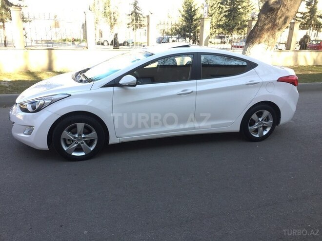 Hyundai Elantra 2013, 65,234 km - 1.8 l - Mingəçevir