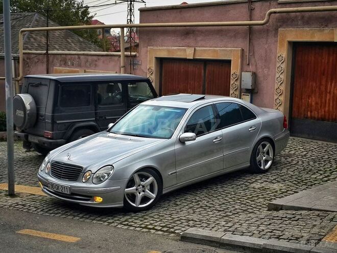Mercedes E 320 2002, 172,100 km - 0.4 l - Bakı